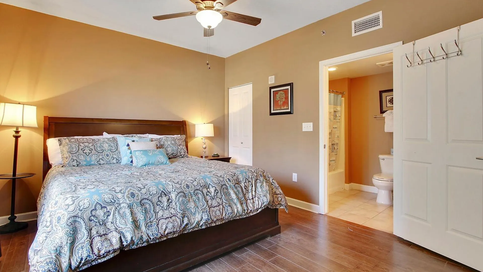 Holiday home Shores Of Panama #1421 By Book That Condo Panama City Beach